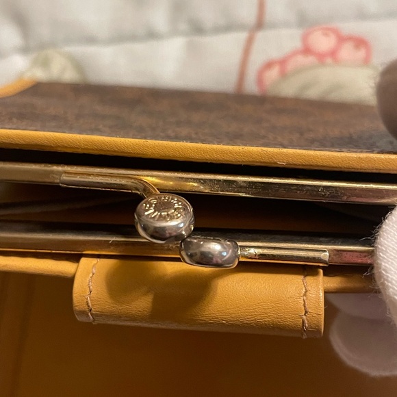 Celine Wallet - Picture 13 of 15